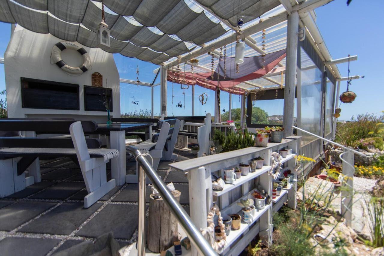 Farr Out Guest House Paternoster Dış mekan fotoğraf