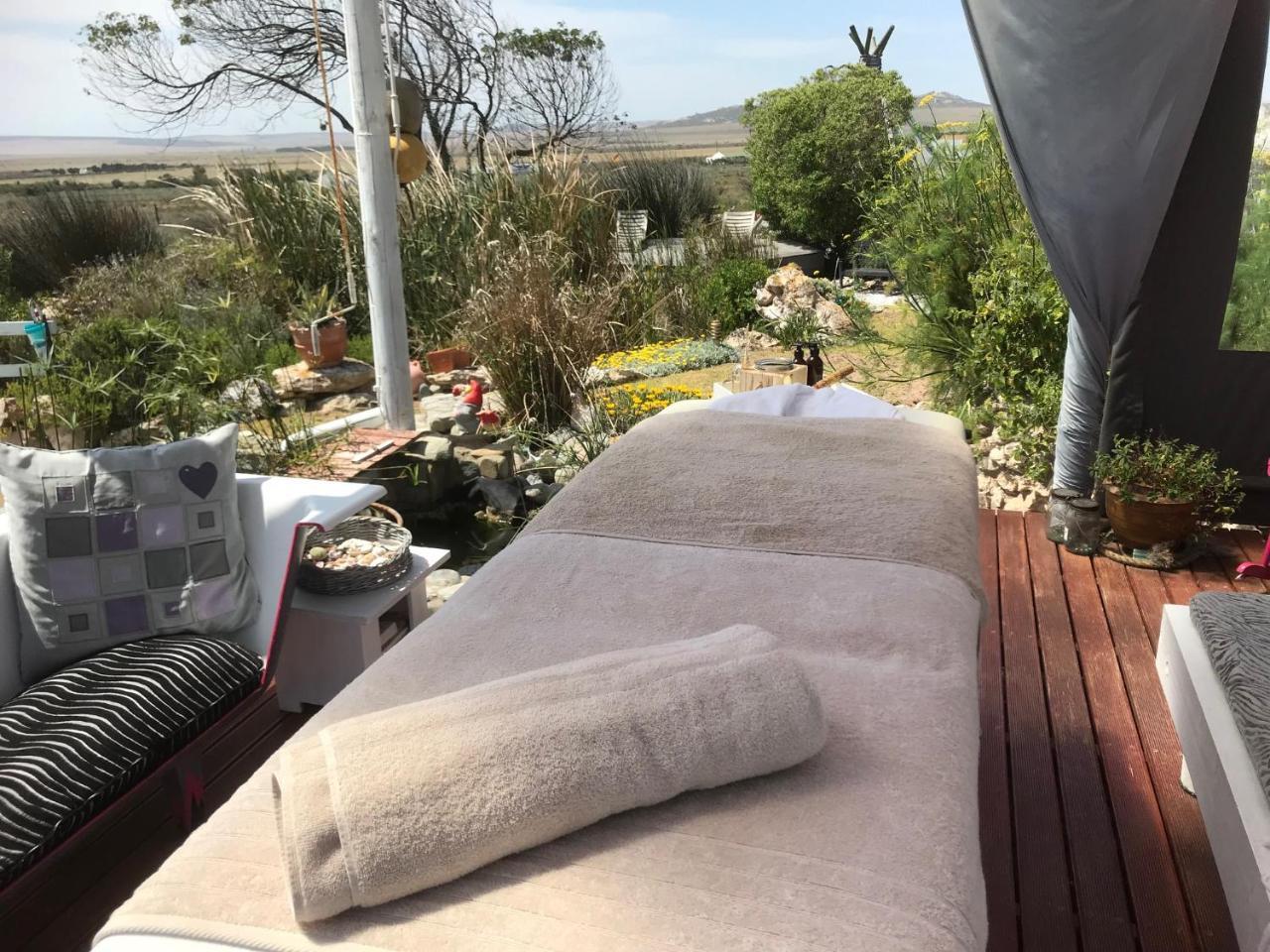 Farr Out Guest House Paternoster Dış mekan fotoğraf